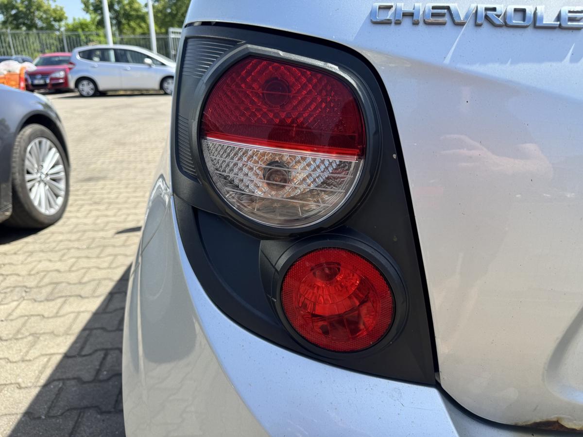 Chevrolet Aveo 2 original R&uuml;cklicht R&uuml;ckleuchte Schlussleuchte links 5-T&uuml;rer Bj.2013